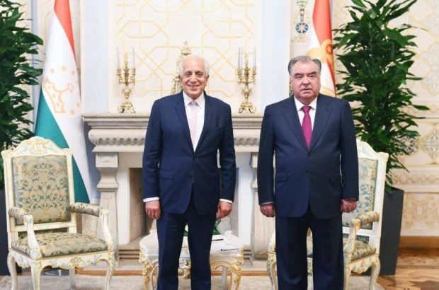 زلمی خلیل‌زاد با رییس جمهور تاجکستان دیدار و پیرامون صلح افغانستان گفتگو کرده‌اند