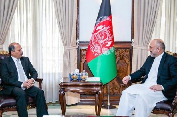 دیدار وزیر امور خارجه با سفیر پاکستان در کابل